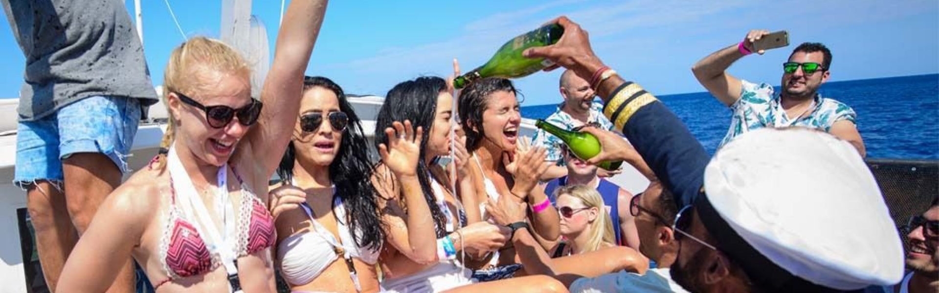 BoatParty18